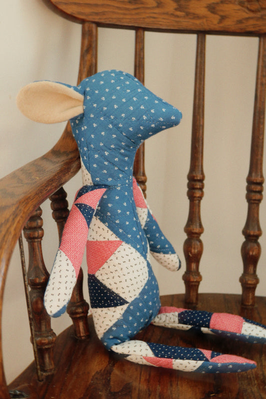 1800s Quilted Mouse I - Organic Cotton Stuffing