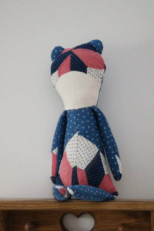 1800s Quilted Frog I - Organic Cotton Stuffing
